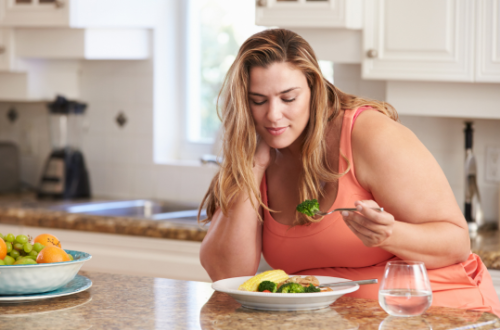 The Role of Diet in Menopause Symptom Management