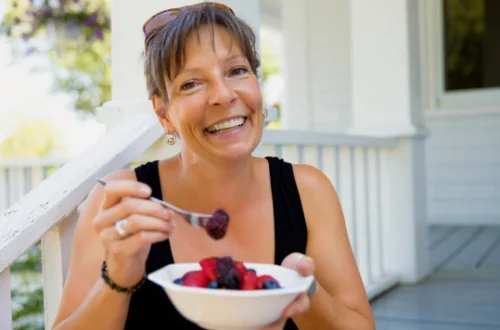 Dietary Changes to Reduce Hot Flashes and Balance Hormones